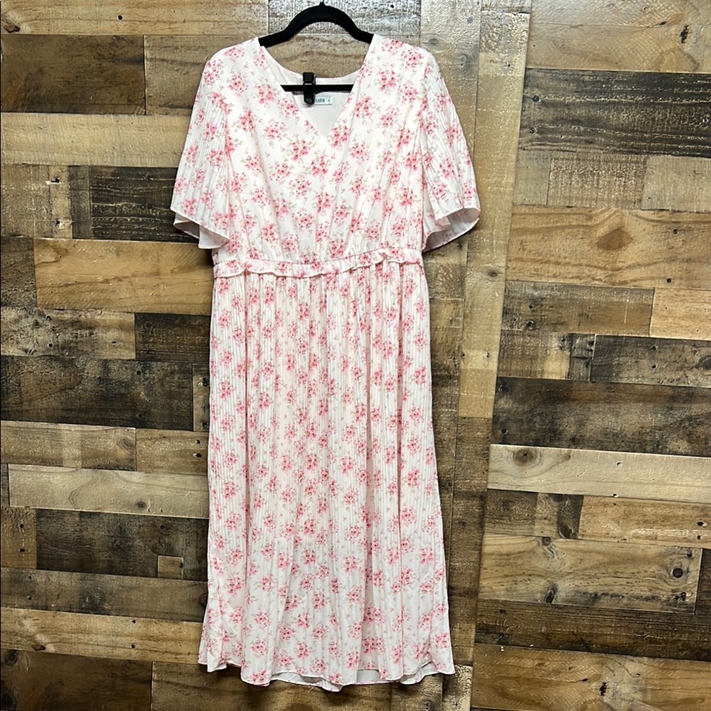 GRACE KARIN Summer Boho Floral Dress Casual‎ V Neck Short Flutter Sleeve Dress